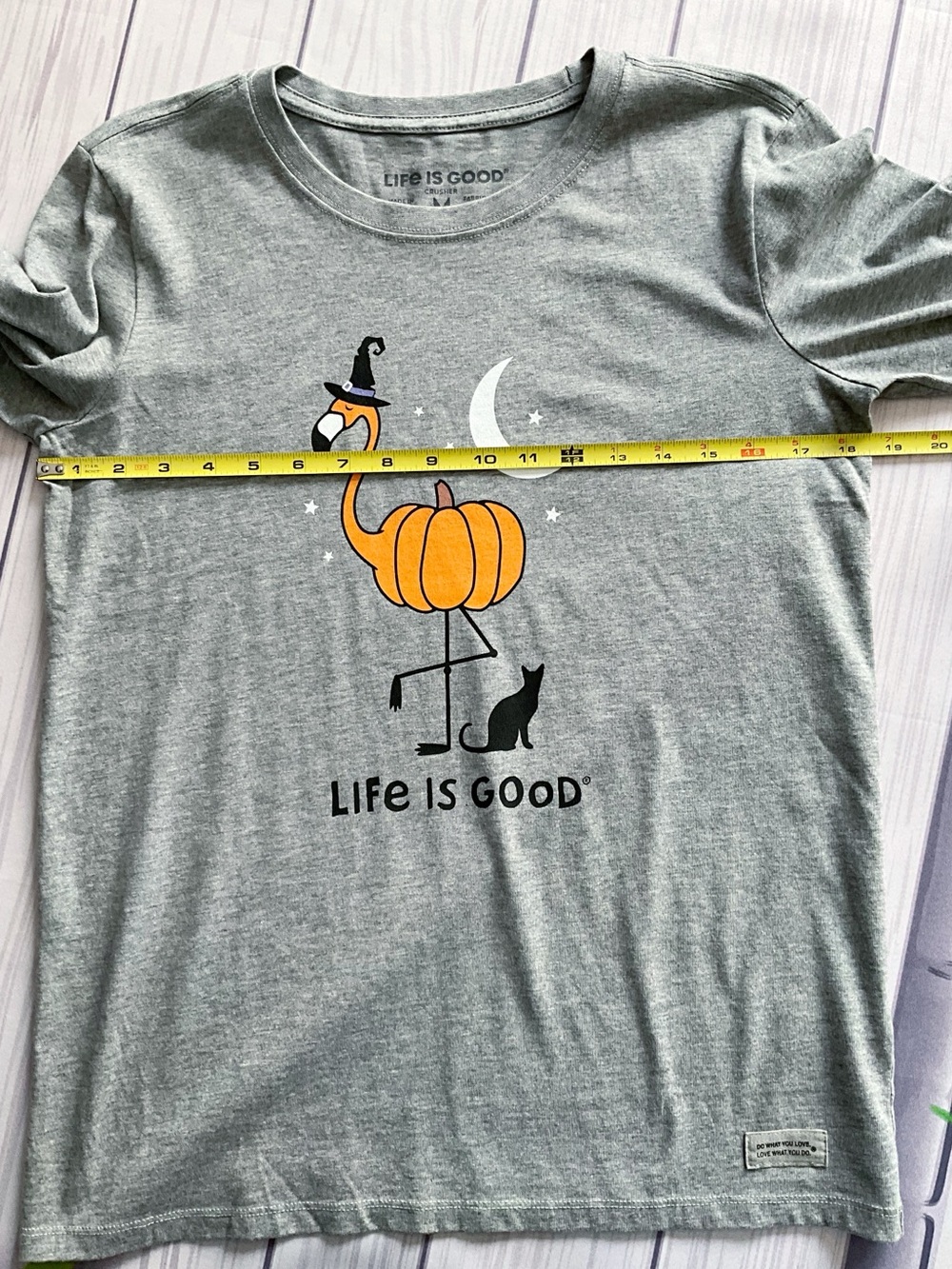 NWT Life is Good Flamingo Pumpkin Halloween Long-Sleeve Crusher Tee - Picture 6 of 13